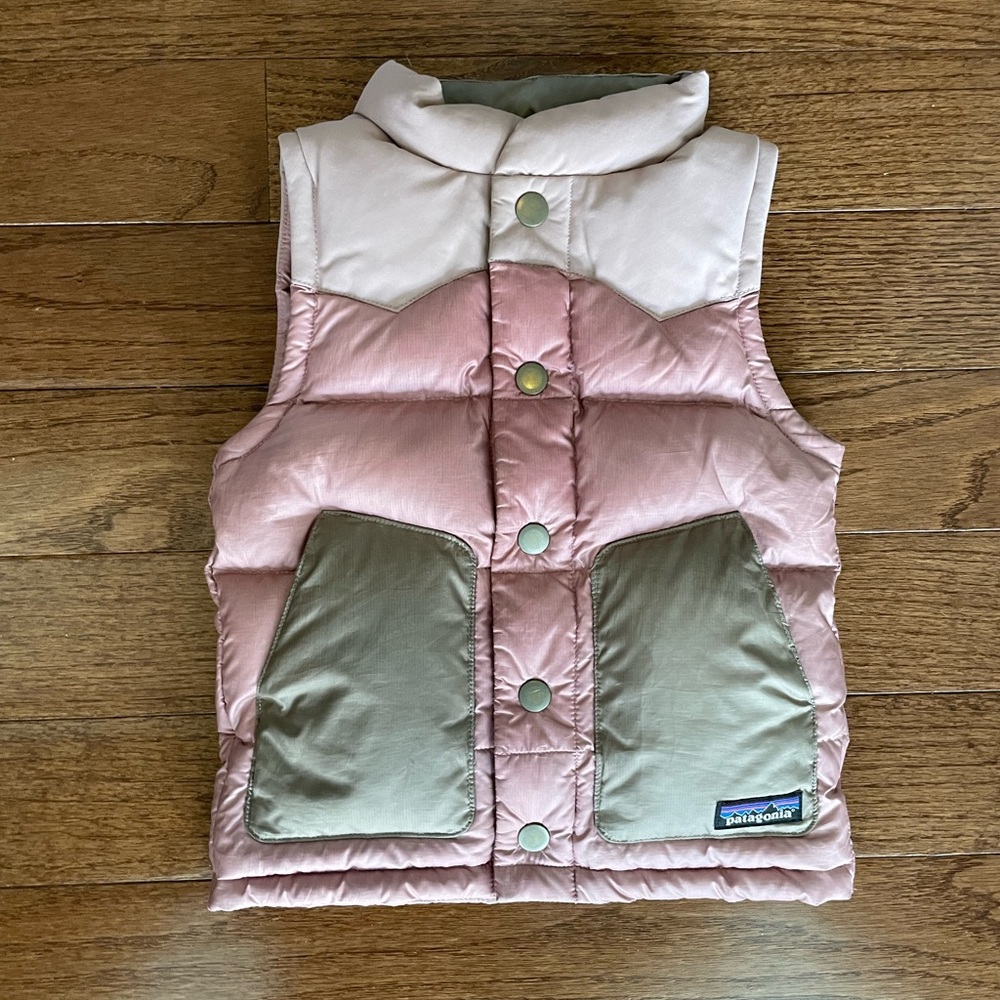 Patagonia Girls Pink and Cream Puffer Vest with Green Pockets